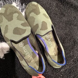 Rothy’s women’s loafer - camo